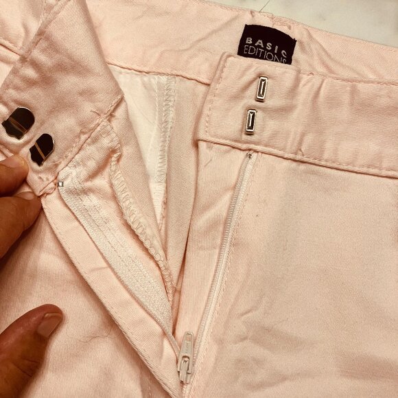 NWT Basic Editions Womens Light Pink Capris Size 12 - Picture 6 of 9